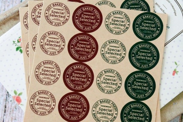 in tem nhãn theo yêu cầu