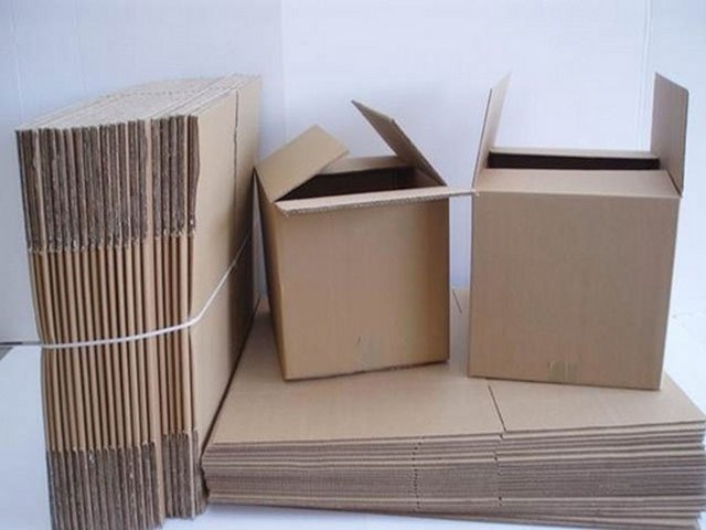 Làm thùng carton giá rẻ TPHCM